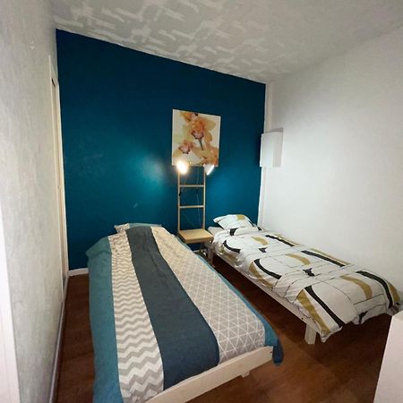 Studio N•2 Avec Patio En Plein Coeur De La Ville Bagnères-de-Bigorre Eksteriør bilde